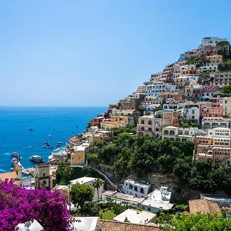 Casa Dama בית הארחה 3*